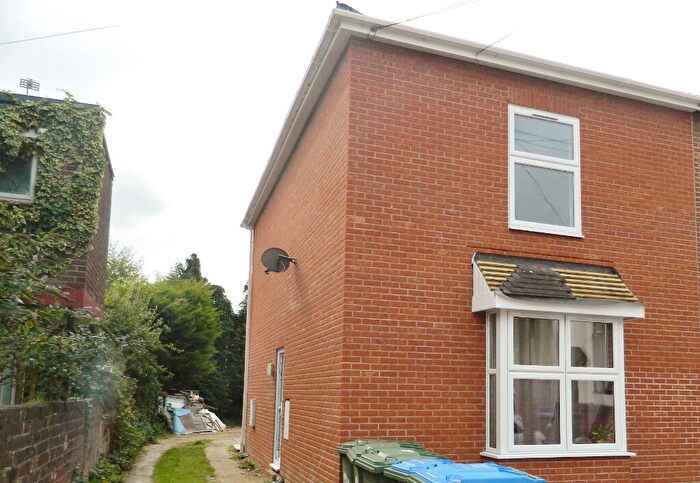 1 Bedroom Maisonette To Rent In Avenue Road, Southampton, SO14