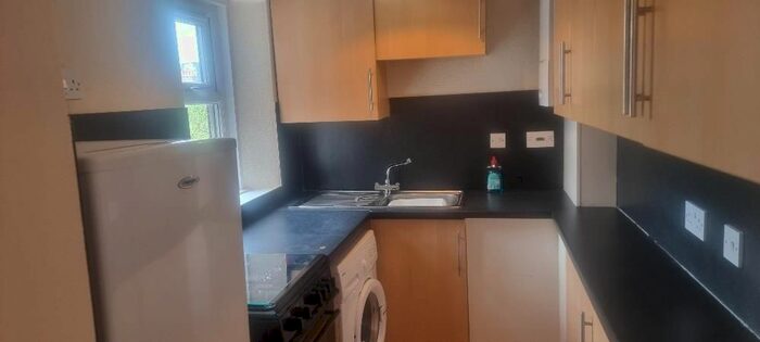 3 Bedroom Flat To Rent In Bonnymuir Place, Aberdeen, AB15