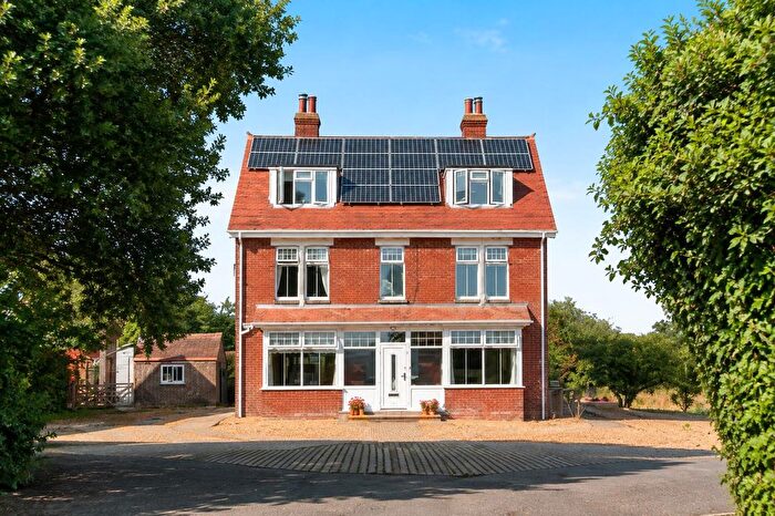 5 Bedroom Detached House For Sale In Main Road, Bosham, Chichester, West Sussex, PO18
