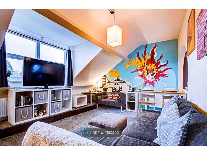 1 Bedroom Flat To Rent In St. Vincents Road, Westcliff-On-Sea, SS0