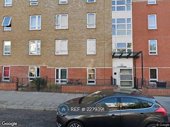 2 Bedroom Flat To Rent In Clifton Road, London, N1