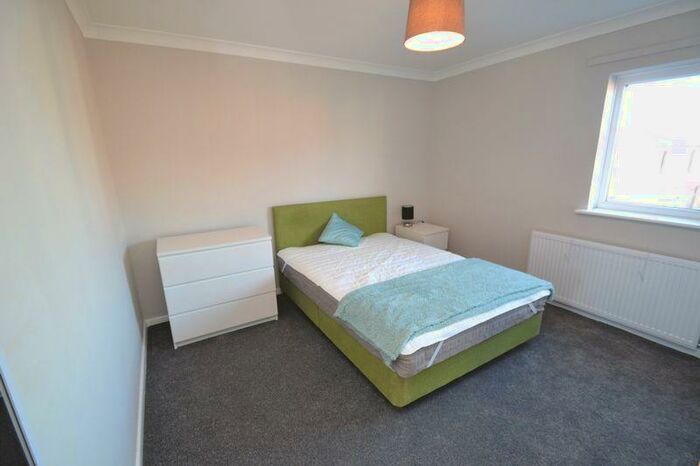 1 Bedroom Detached House To Rent In High Street, Corby, NN17