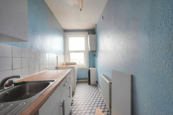 1 Bedroom Flat For Sale In C Scrubs Lane, Harlesden, London, NW10
