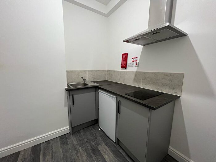 Studio To Rent In Alfreton Road, Nottingham, Nottinghamshire, NG7