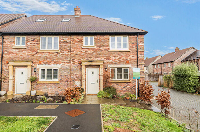 3 Bedroom Semi-Detached House For Sale In Goodwood Drive, Sparkford, BA22