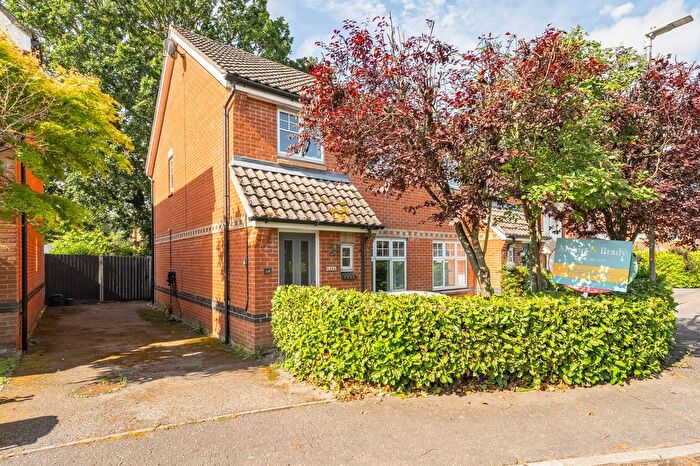 3 Bedroom Semi Detached House For Sale In Evans Way, Old Catton, NR6