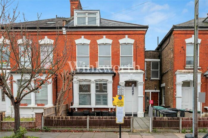2 Bedroom Flat To Rent In Pembury Road, London, N17