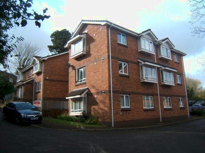 1 Bedroom Flat To Rent In Highbury Court, Cimla, Neath SA11