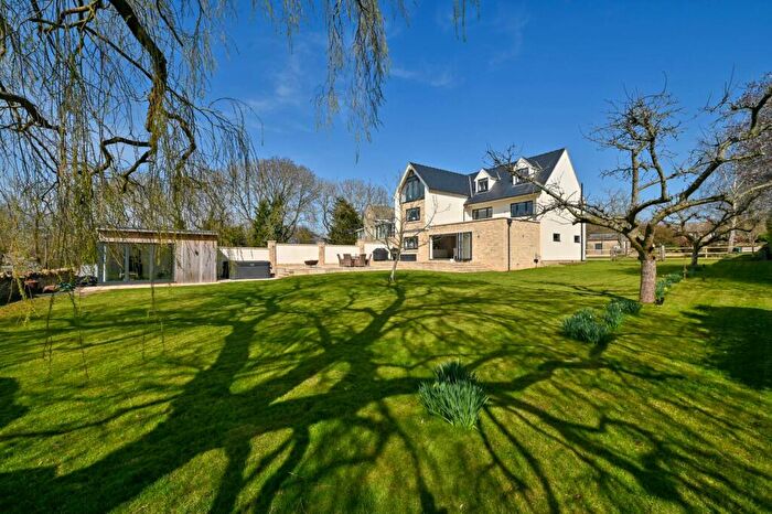 6 Bedroom Detached House For Sale In Private Cotswolds Retreat, OX29