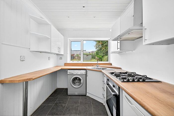 2 Bedroom End Of Terrace House For Sale In Avon Drive, Linlithgow Bridge, EH49