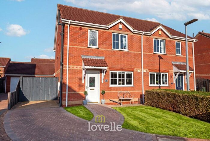 3 Bedroom Semi-Detached House For Sale In Roladan Close, New Waltham, DN36