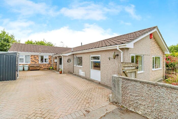 4 Bedroom Bungalow For Sale In Pilgrim Drive, Bere Alston, Yelverton, Devon, PL20