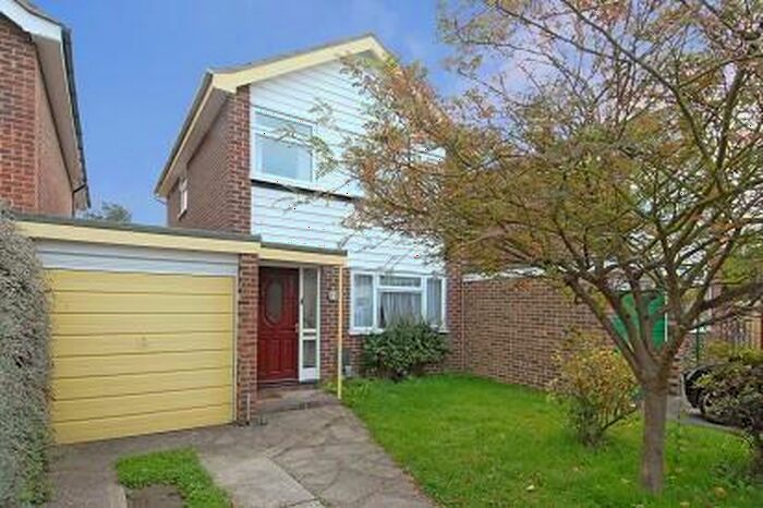 3 Bedroom Detached House To Rent In Abingdon, Oxfordshire, OX14
