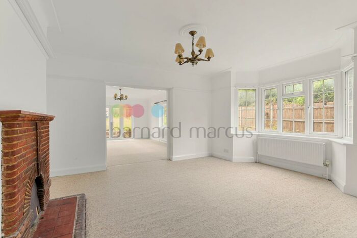 4 Bedroom Detached House To Rent In Harewood Road, South Croydon, CR2