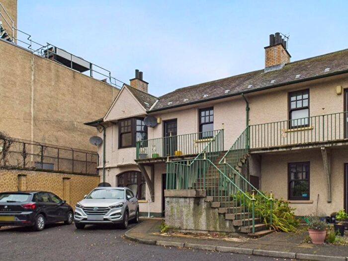 2 Bedroom Flat For Sale In Spey Court, Canal Street, Perth, PH2