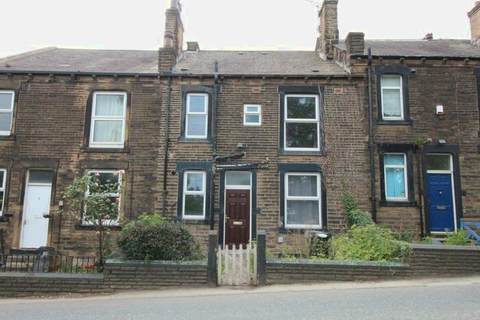 2 Bedroom Terraced House To Rent In Wood View, Churwell, Leeds, LS27