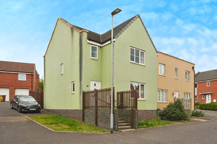 3 Bedroom Detached House For Sale In Newent Road, Cheltenham, Gloucestershire, GL52