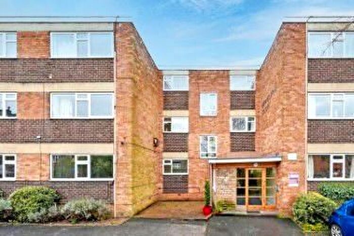 2 Bedroom Flat For Sale In Nether Edge Road, Sheffield, S7