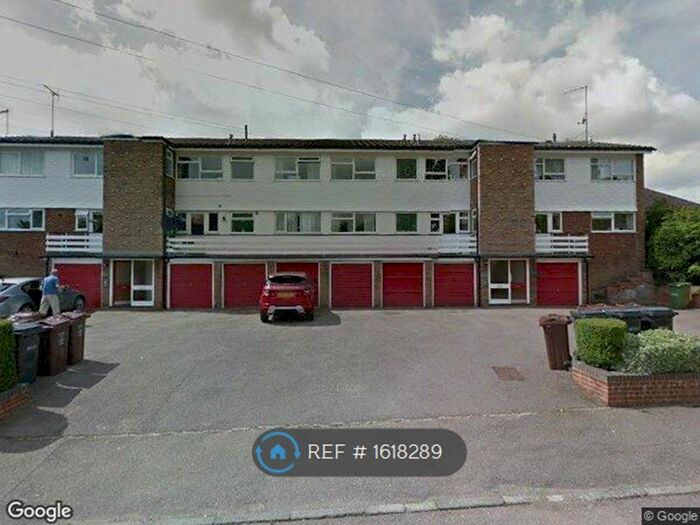 2 Bedroom Flat To Rent In Marquis Lane, Harpenden, AL5