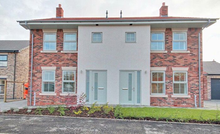 3 Bedroom House To Rent In Rodmell Close, Hornsea, HU18