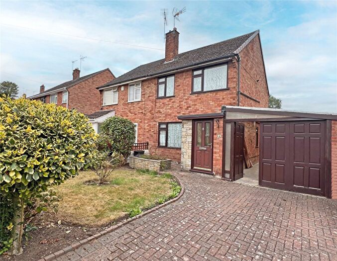 3 Bedroom Semi-detached House For Sale In Station Fields, Oakengates, Telford, Shropshire, TF2