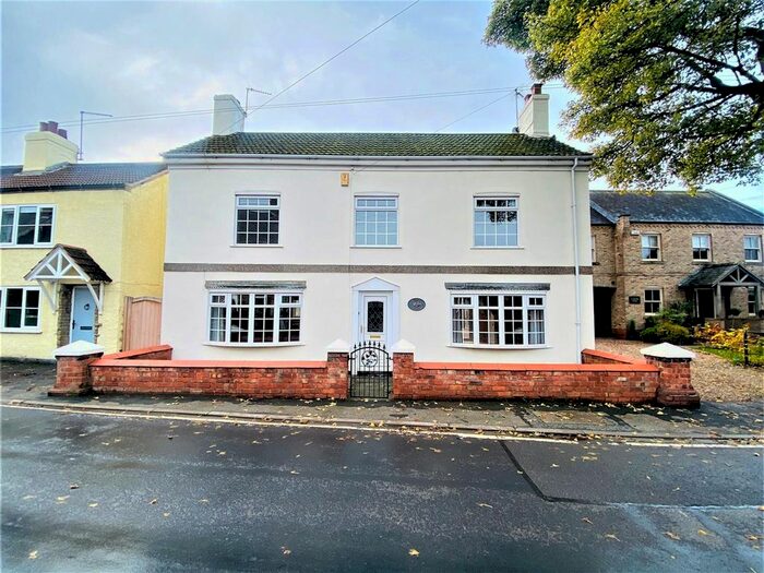 3 Bedroom Detached House For Sale In Main Street, Asselby, Goole, DN14