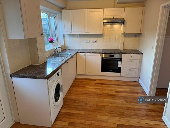 3 Bedroom End Of Terrace House To Rent In Athelstan Road, Exeter, EX1