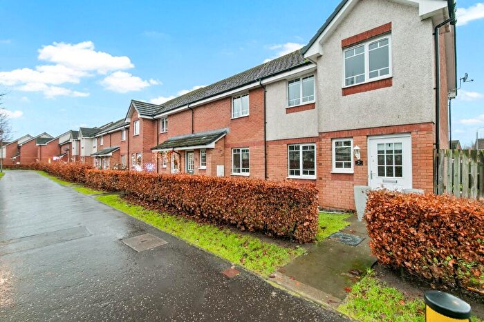 3 Bedroom Terraced House For Sale In Glenfinnan Lane, Dumbarton, West Dunbartonshire, G82