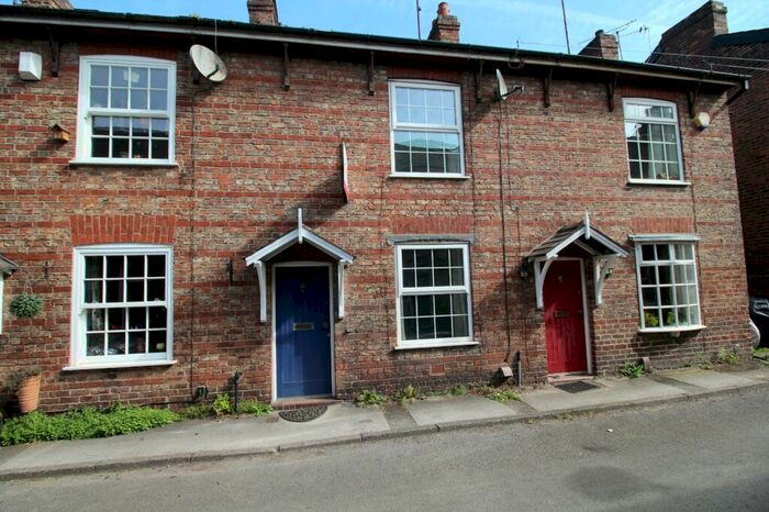 2 Bedroom Terraced House To Rent In River Street, Wilmslow, Cheshire, SK9