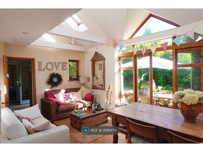 4 Bedroom Detached House To Rent In Lower Road, Forest Row, RH18