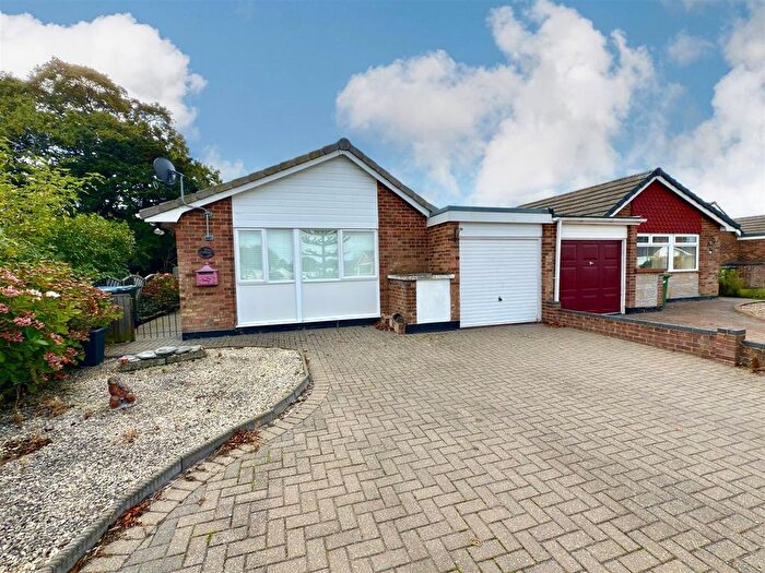 2 Bedroom Detached Bungalow For Sale In Whitton Close, Oulton Broad, Lowestoft, Suffolk, NR33