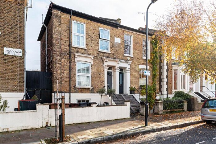1 Bedroom Flat For Sale In Lansdowne Drive, Hackney, E8