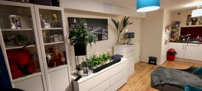 1 Bedroom Flat To Rent In Watery Street, Sheffield, S3