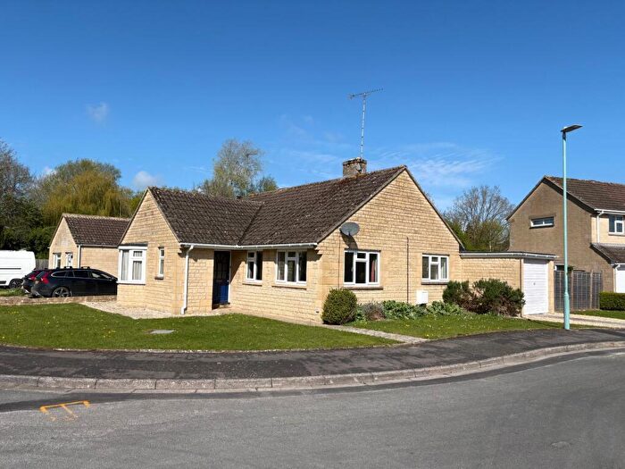 2 Bedroom Bungalow For Sale In Courtbrook, Fairford, Gloucestershire, GL7