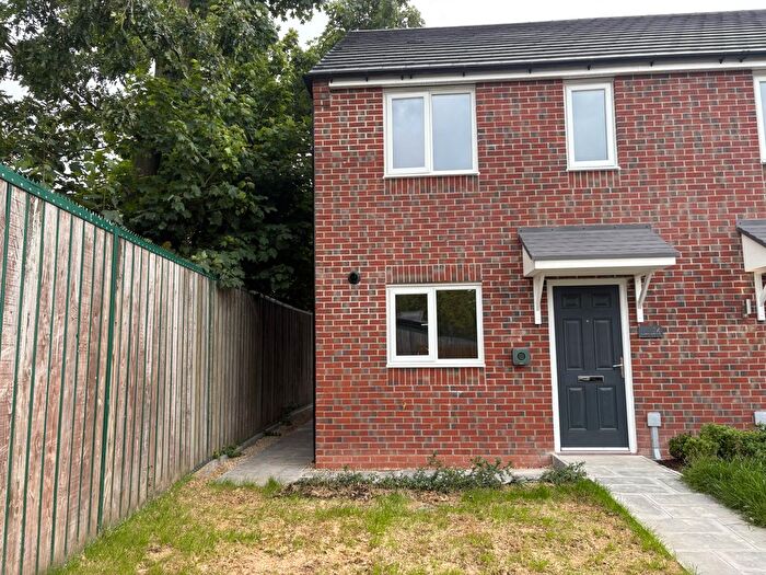 3 Bedroom Semi-Detached House To Rent In Norse Close, Liverpool, L36