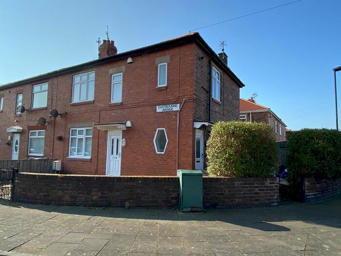 2 Bedroom Flat To Rent In Ennerdale Road, Walkergate, Newcastle Upon Tyne NE6