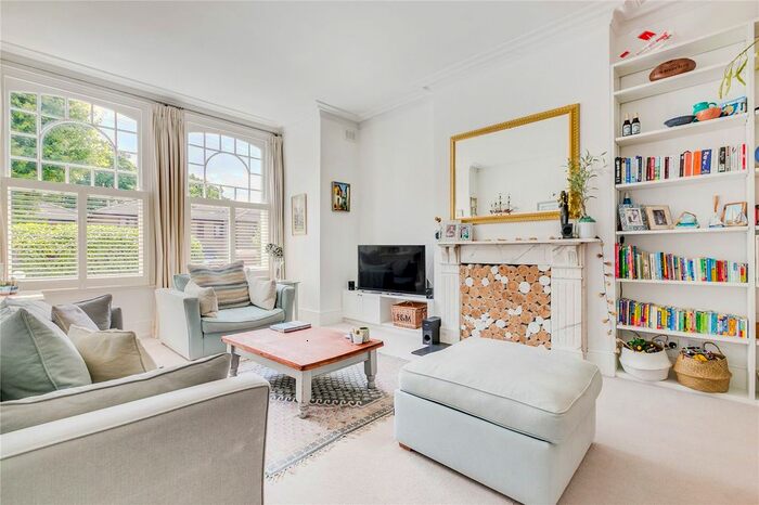 2 Bedroom Flat To Rent In Hillbury Road, London, SW17