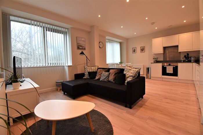 2 Bedroom Flat To Rent In Kings Court, High Street, Camberley, GU15