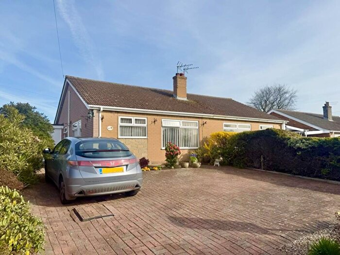 2 Bedroom Semi-Detached Bungalow For Sale In Beechwood Road, Hemsby, NR29