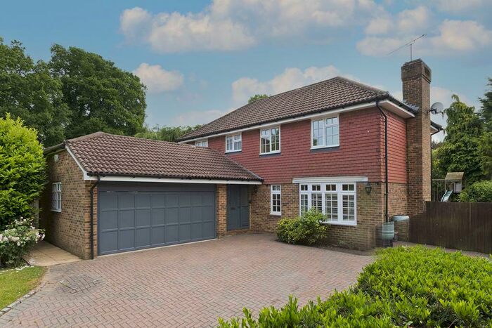 5 Bedroom Detached House To Rent In Cobham, KT11