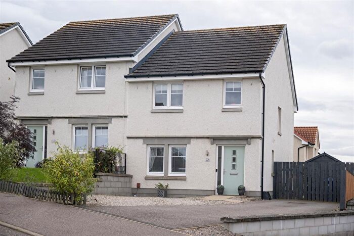 3 Bedroom Semi Detached House For Sale In Chestnut Way, Inverness, IV2