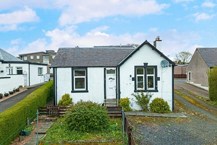 2 Bedroom Semi-Detached Bungalow For Sale In Mossgreen Street, Kelty, KY4