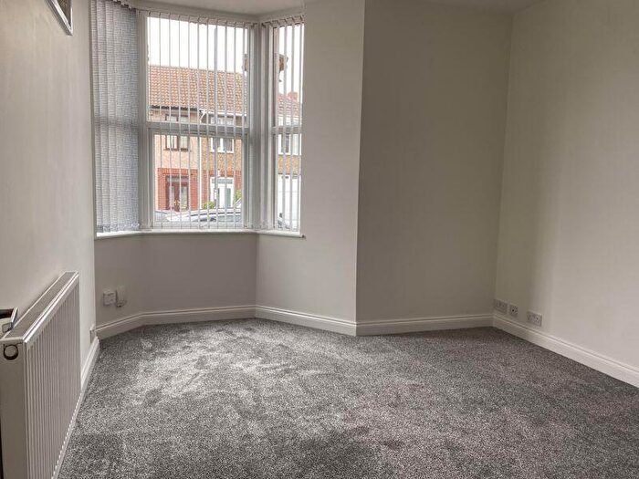 1 Bedroom Property To Rent In Hillside Road, St George, BS5
