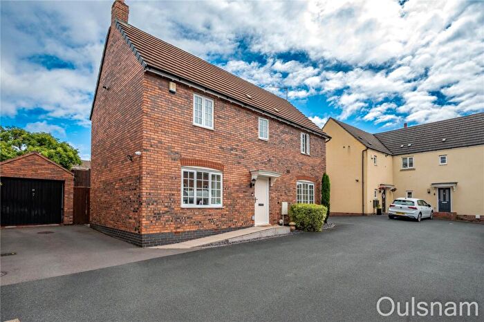 4 Bedroom Detached House For Sale In Garrick Road, Bromsgrove, Worcestershire, B60