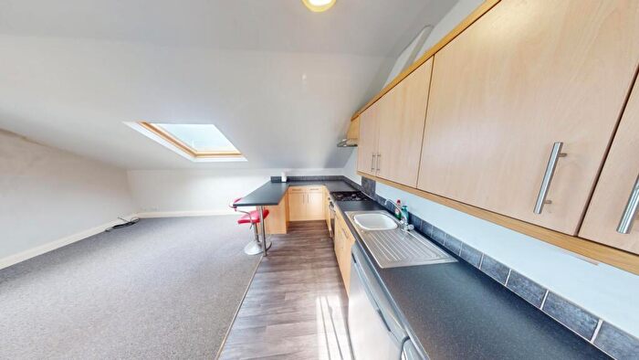 1 Bedroom Terraced House To Rent In Radcliffe Road, West Bridgford, Nottingham, Nottinghamshire, NG2