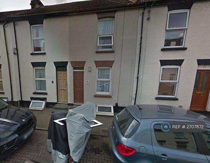 2 Bedroom Terraced House To Rent In Randolph Road, Gillingham, ME7