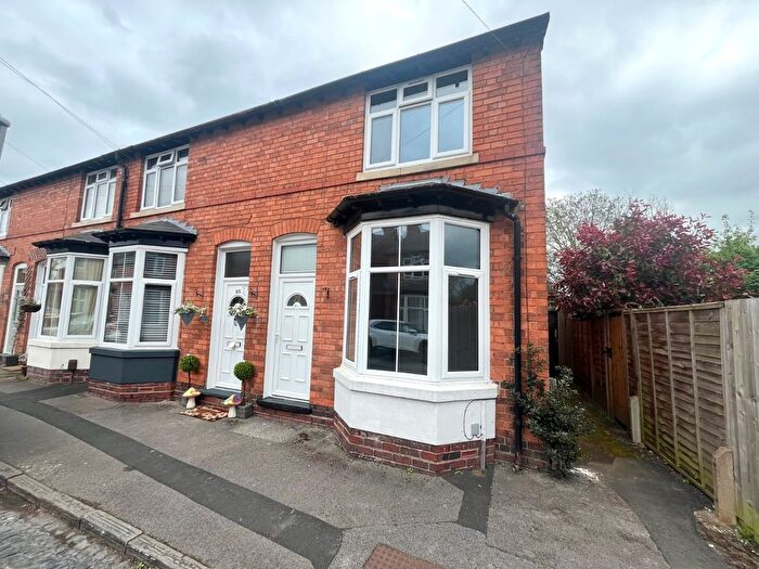 2 Bedroom End Terrace House To Rent In Grove Avenue, Solihull, West Midlands, B91