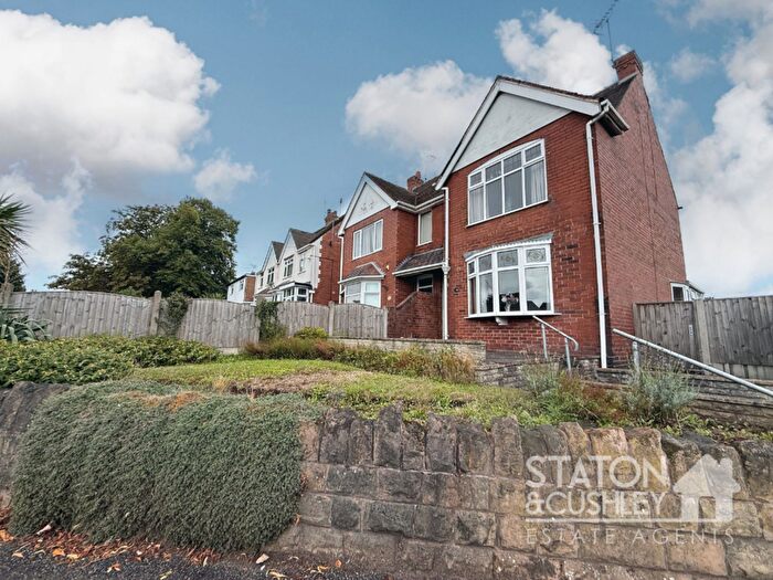 3 Bedroom Semi-Detached House For Sale In Leeming Lane South, Mansfield Woodhouse, NG19