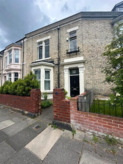 4 Bedroom Maisonette For Sale In Alma Place, North Shields, NE29