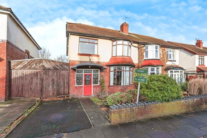 3 Bedroom Semi-Detached House For Sale In Willow Avenue, Birmingham, West Midlands, B17